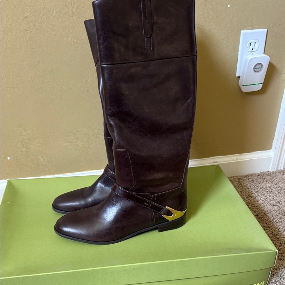 Gianni Bini Dark Brown Heeled Boots